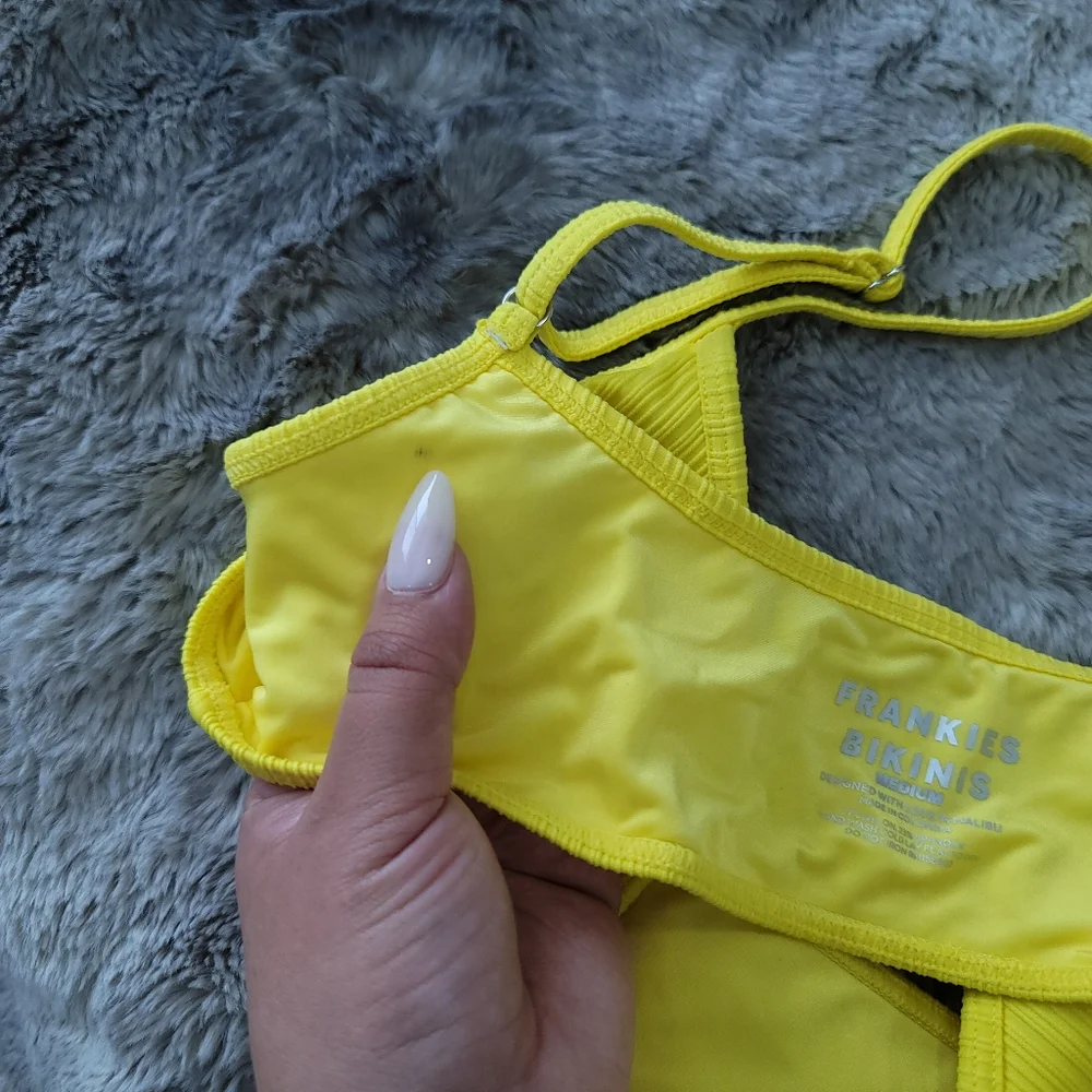 NEW FRANKIES BIKINIS Enzo Cheeky Bottoms And Dallas Top Set Size Medium - Picture 10 of 11
